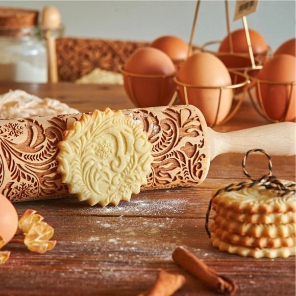 Atelier Sona Other - Holiday Rolling Pin - Paisleys & Snowflakes